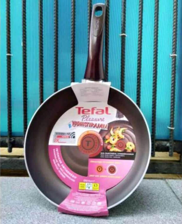 Chảo Tefal Pleasure TEFAD50204 24cm chống dính