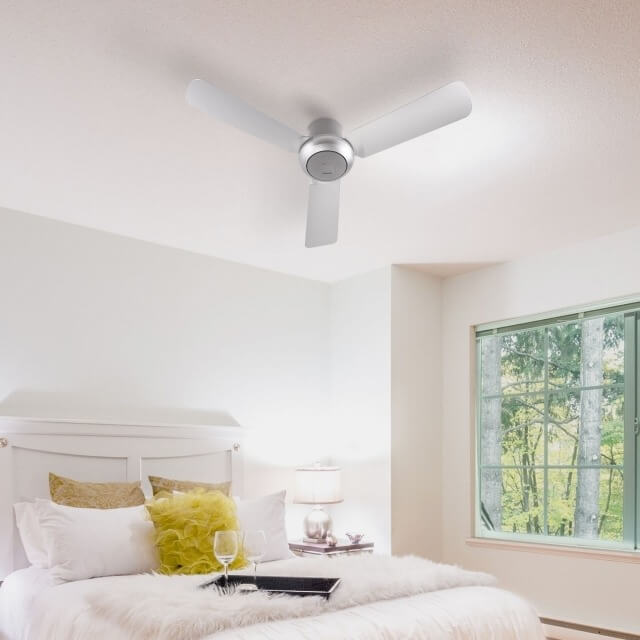 Quạt trần Panasonic F-48CZL cho phòng nhỏ và trần thấp